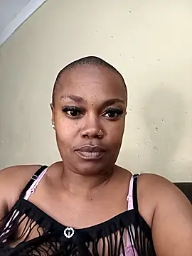 MisteryGirlBusty online show from May 7, 2026, 7:58 am