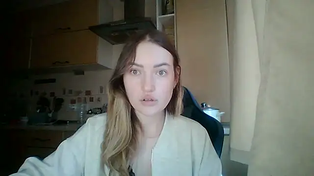Lisanta online show from May 30, 2026, 3:53 pm