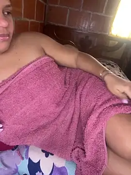 Snapshot of Candelita-hott chatting on May 4, 2026, 12:34 pm Candelita-hott online show from May 4, 2026, 12:34 pm