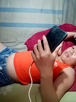 phuongtrinh1 online show from June 22, 2026, 1:40 am