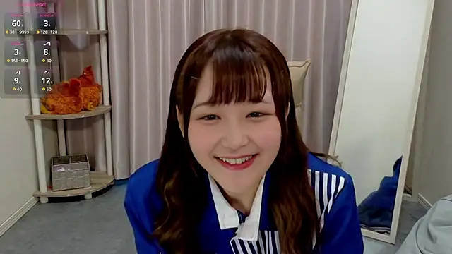 Snapshot of mi-na-2 chatting on June 10, 2026, 9:52 am mi-na-2 online show from June 10, 2026, 9:52 am
