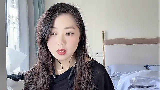 cancan-520 online show from April 25, 2026, 6:05 am