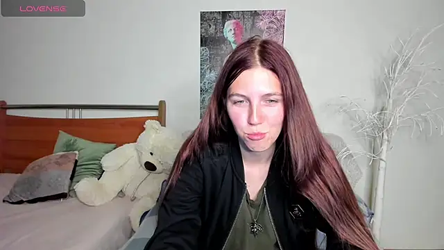 MaryRapunzel online show from April 23, 2026, 7:16 pm