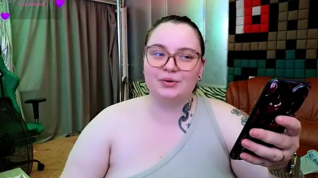 Snapshot of CatherineClaire chatting on July 24, 2026, 4:16 pm CatherineClaire online show from July 24, 2026, 4:16 pm