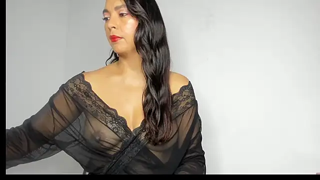 Snapshot of Agatha_fox7 chatting on July 4, 2026, 5:13 am Agatha fox7 online show from July 4, 2026, 5:13 am