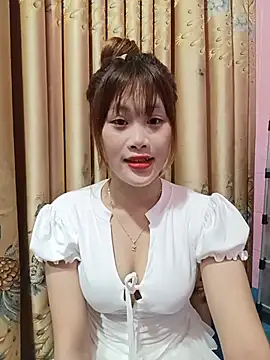 Ly-sexyy online show from June 18, 2026, 6:01 pm