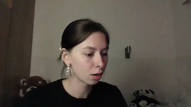 Snapshot of JuicyErika chatting on May 21, 2026, 8:49 pm JuicyErika online show from May 21, 2026, 8:49 pm