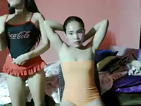 Two sexy asian4u online show from July 15, 2026, 11:26 am