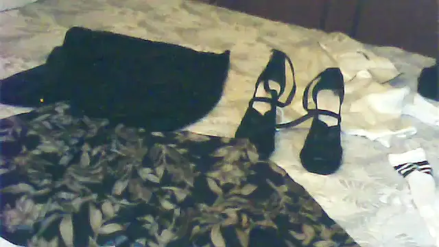 Snapshot of Cuginetti chatting on May 4, 2026, 7:21 pm Cuginetti online show from May 4, 2026, 7:21 pm