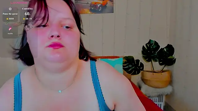 Snapshot of Blossom_Soniya chatting on June 27, 2026, 1:43 am Blossom Soniya online show from June 27, 2026, 1:43 am