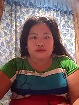 Snapshot of sweet_pinay01 chatting on July 4, 2026, 11:33 pm sweet pinay01 online show from July 4, 2026, 11:33 pm