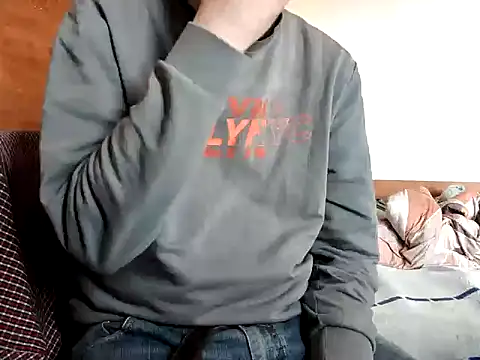 horny800 online show from May 5, 2026, 7:27 am
