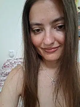 Snapshot of Alba2331 chatting on June 27, 2026, 11:59 am Alba2331 online show from June 27, 2026, 11:59 am