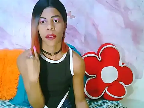 Snapshot of EbonySweetPeach chatting on May 16, 2026, 5:48 am EbonySweetPeach online show from May 16, 2026, 5:48 am