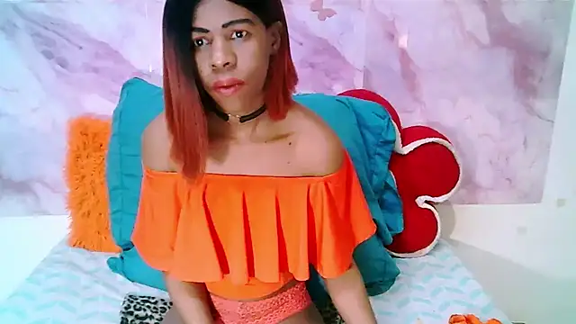 Snapshot of EbonySweetPeach chatting on June 23, 2026, 5:38 am EbonySweetPeach online show from June 23, 2026, 5:38 am