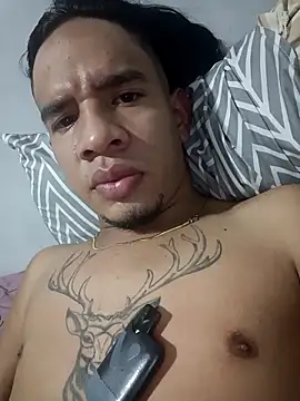 hotshame21 online show from April 24, 2026, 4:26 am