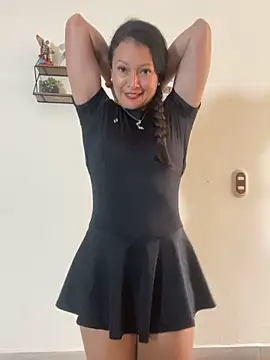 SamiiContreras  online show from June 9, 2026, 6:19 pm
