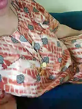 Snapshot of Call_Honey chatting on June 10, 2026, 6:12 am Call Honey online show from June 10, 2026, 6:12 am