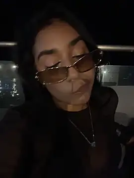 SaryJonex online show from May 15, 2026, 11:45 pm