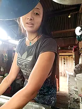 Soffia-zapata online show from May 13, 2026, 3:31 pm