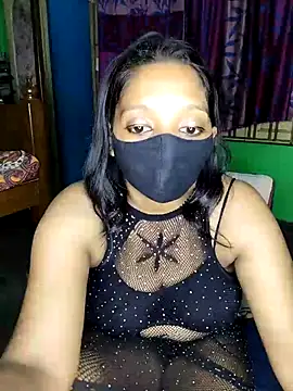 Scarlethoty online show from May 23, 2026, 11:03 am