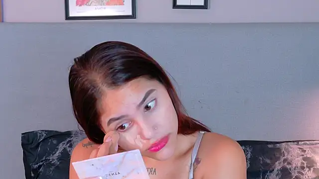 CuteWofy  online show from June 2, 2026, 11:56 am