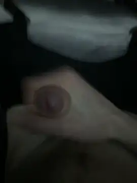 aystar06 online show from April 22, 2026, 7:37 pm