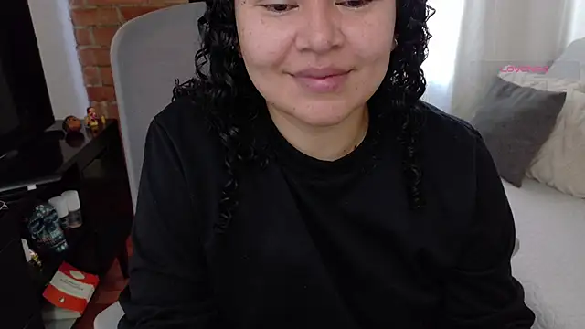 Snapshot of MissBronte chatting on May 24, 2026, 3:50 pm MissBronte online show from May 24, 2026, 3:50 pm