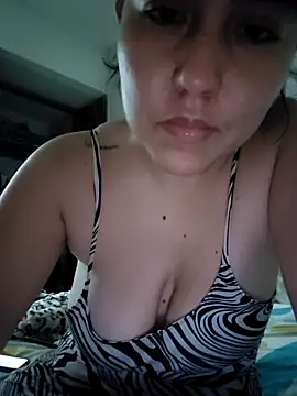 SweetyNaugthy online show from July 25, 2026, 6:44 am