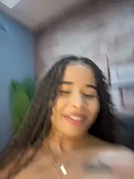 Snapshot of EmmaExoticaXXX chatting on July 8, 2026, 9:19 pm EmmaExoticaXXX online show from July 8, 2026, 9:19 pm