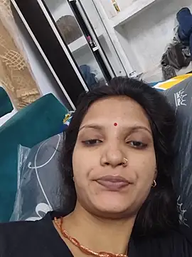 Snapshot of SS_sanjna chatting on June 6, 2026, 7:46 am SS sanjna online show from June 6, 2026, 7:46 am