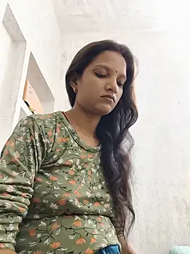 Snapshot of SS_sanjna chatting on June 17, 2026, 2:25 am SS sanjna online show from June 17, 2026, 2:25 am