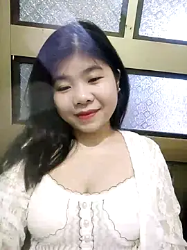 Snapshot of Ayti01 chatting on May 11, 2026, 5:35 am Ayti01 online show from May 11, 2026, 5:35 am