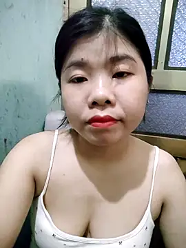 Snapshot of Ayti01 chatting on June 4, 2026, 4:18 am Ayti01 online show from June 4, 2026, 4:18 am