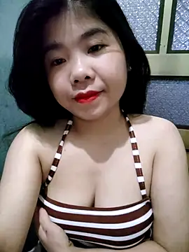 Snapshot of Ayti01 chatting on June 5, 2026, 4:52 am Ayti01 online show from June 5, 2026, 4:52 am