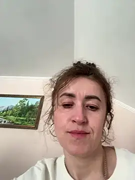 Avokadoo online show from April 25, 2026, 3:09 pm