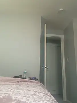 richierichelle online show from May 16, 2026, 1:43 pm