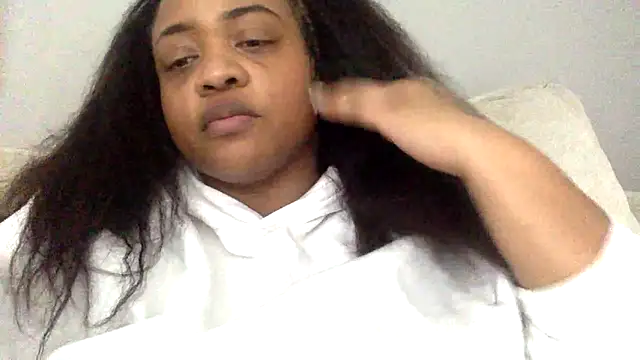 richierichelle online show from May 19, 2026, 9:32 pm