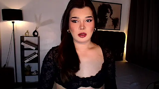 Empress Candice online show from April 27, 2026, 12:14 pm