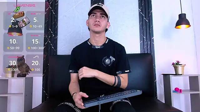 Feiccer Castquer online show from May 22, 2026, 11:16 am