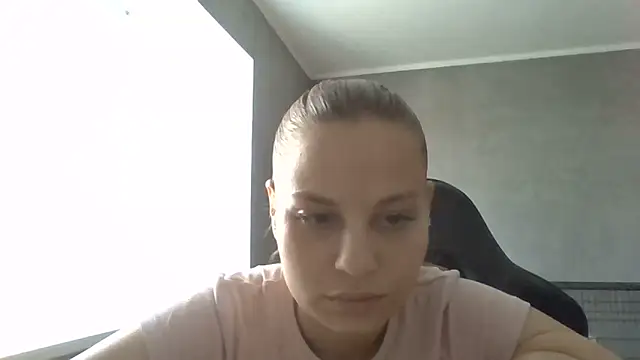 Snapshot of _Linsyy_ee_ chatting on June 11, 2026, 10:24 am Linsyy ee online show from June 11, 2026, 10:24 am