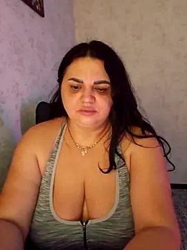 Snapshot of -CUTE-EVVIL- chatting on May 21, 2026, 8:16 pm -CUTE-EVVIL- online show from May 21, 2026, 8:16 pm