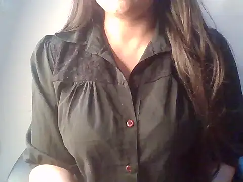 AMEILA FUCK online show from April 23, 2026, 2:57 am