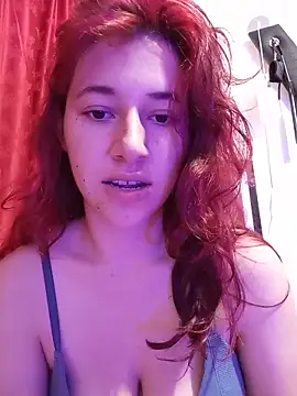 Escarleth 69 online show from May 21, 2026, 6:04 pm