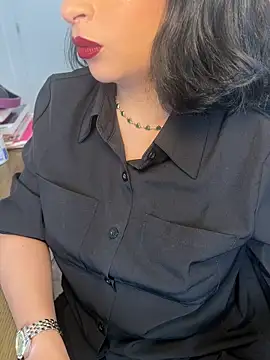Snapshot of Noire_Mistress chatting on June 14, 2026, 11:23 am Noire Mistress online show from June 14, 2026, 11:23 am