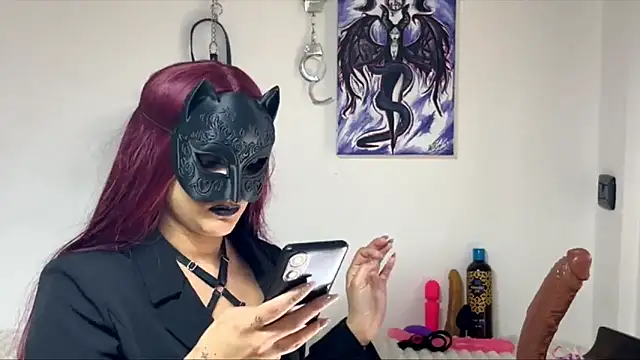Miss Kali online show from May 7, 2026, 9:58 am