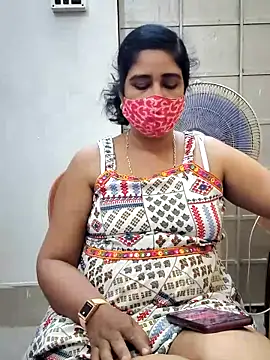 Snapshot of Rulali_44 chatting on May 12, 2026, 4:15 pm Rulali 44 online show from May 12, 2026, 4:15 pm