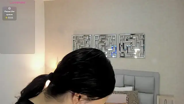 Snapshot of sofia__thompson chatting on May 16, 2026, 12:40 am sofia thompson online show from May 16, 2026, 12:40 am