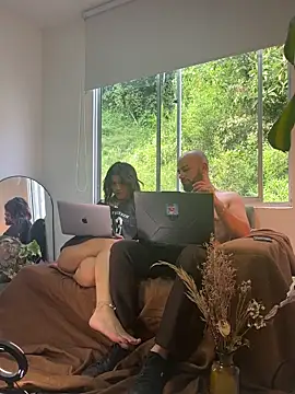 VelvetSubmission online show from April 26, 2026, 10:18 pm