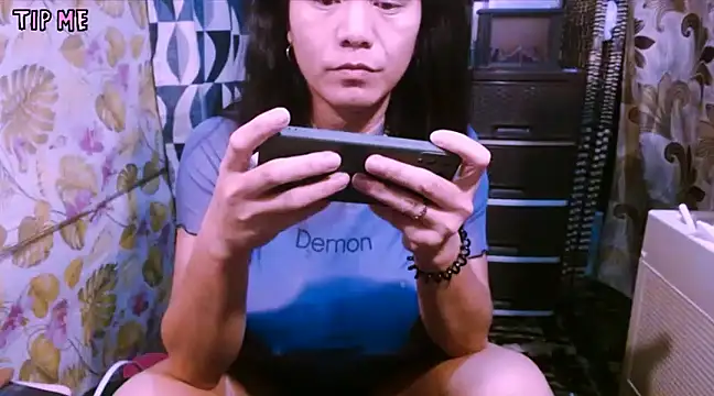 TSjuicyhotdrops online show from January 15, 2025, 10:49 am